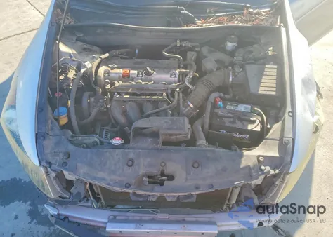 2011 Honda Accord Se z USA, uszkodzony, nr VIN 1HGCP2F67BA115743